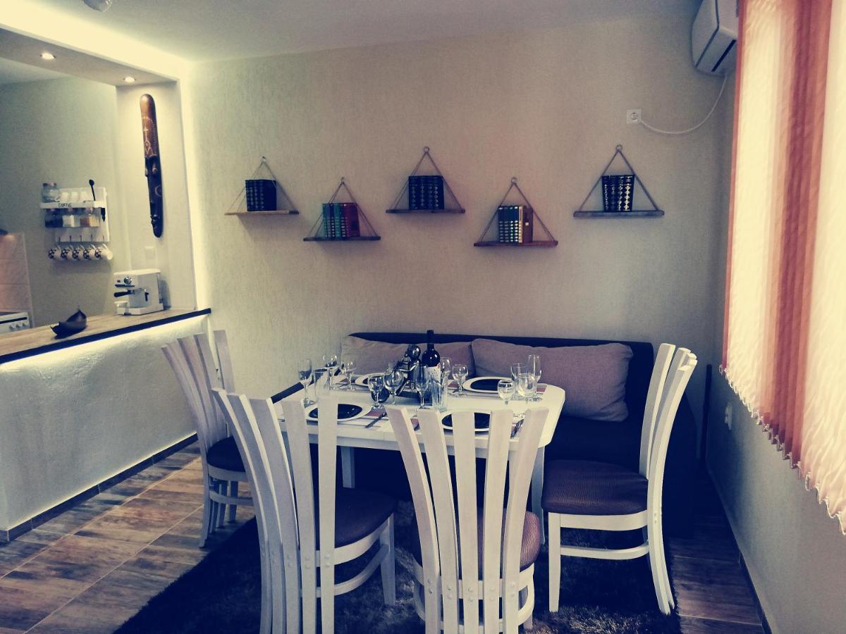 Petrov Apartment تريفنا المظهر الخارجي الصورة