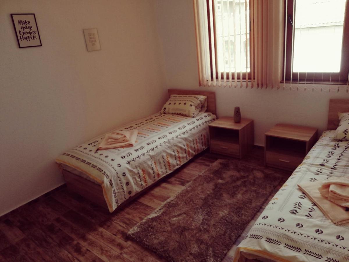 Petrov Apartment تريفنا المظهر الخارجي الصورة